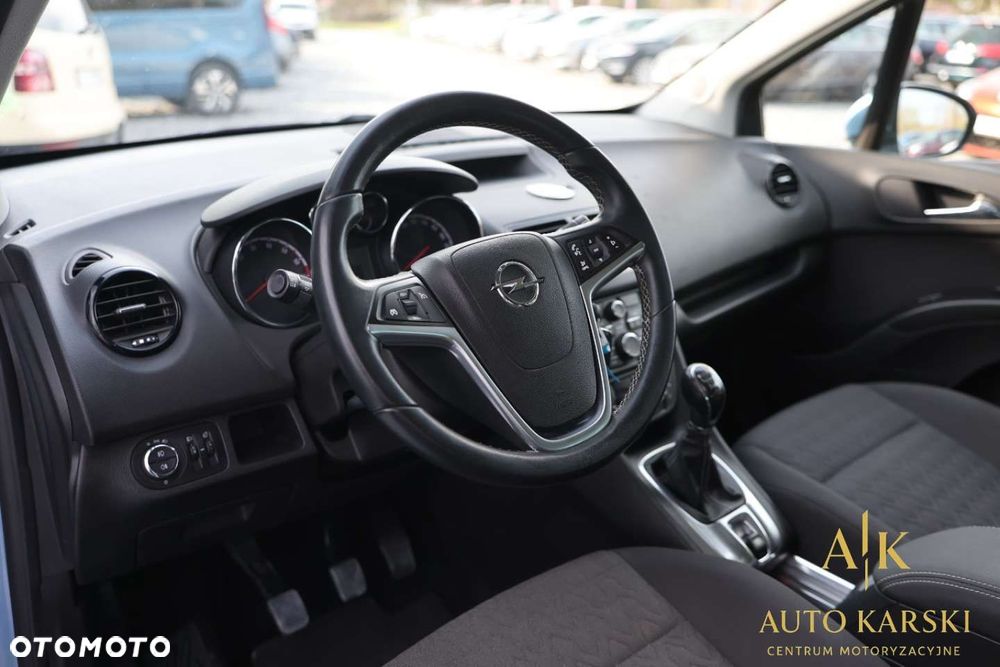 Opel Meriva - 17