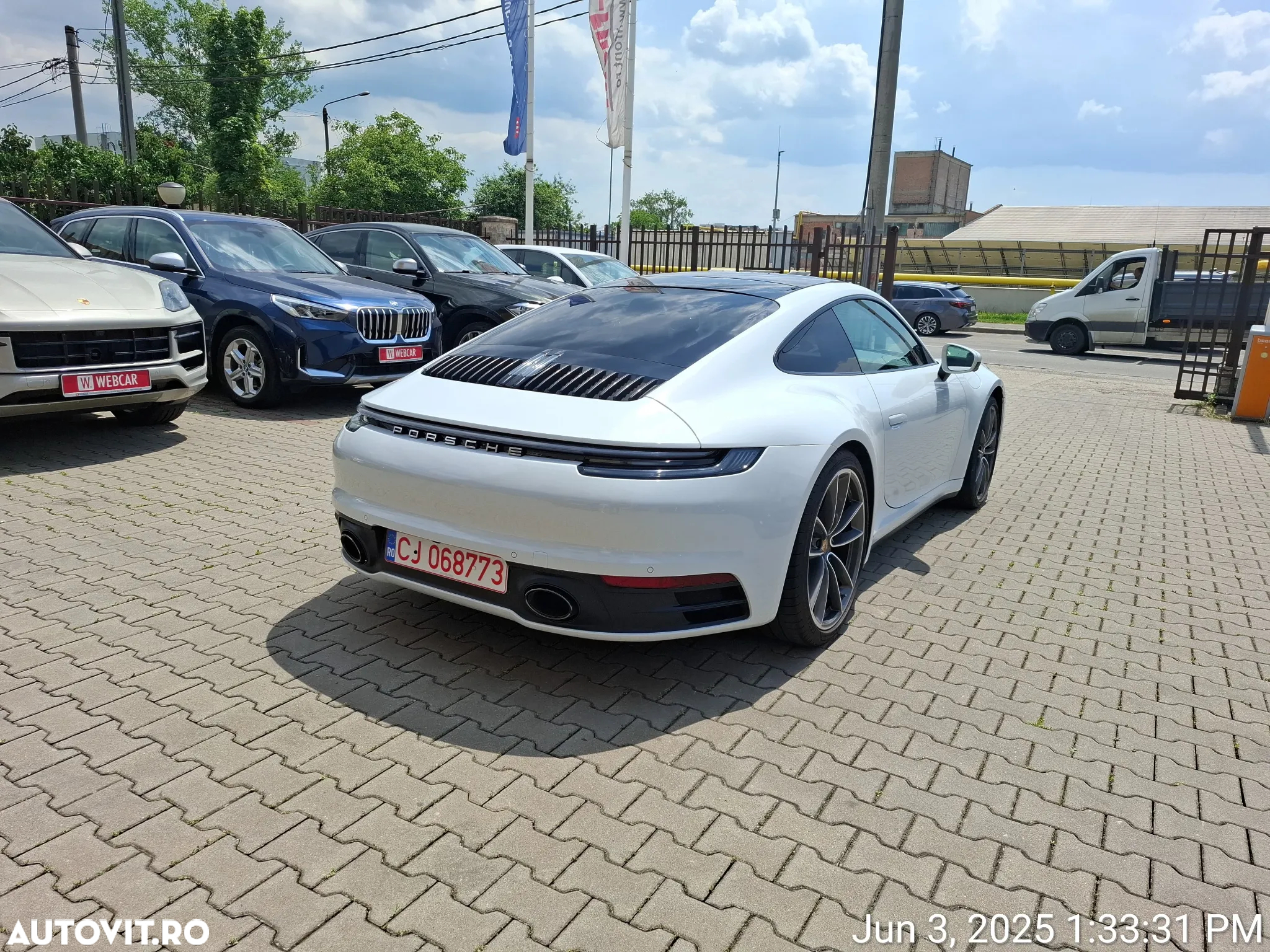Porsche 911 Carrera S - 4