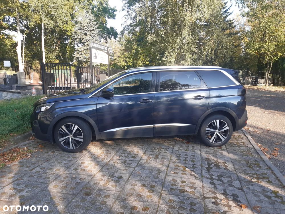 Peugeot 5008 - 5