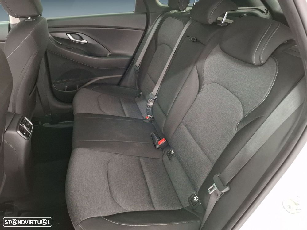 Hyundai i30 SW 1.0 T-GDi Style Plus - 14