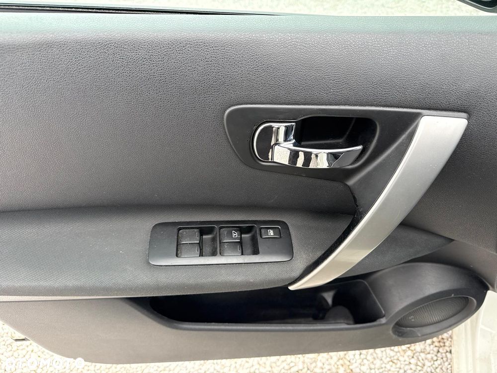 Nissan Qashqai 2.0 Acenta - 14