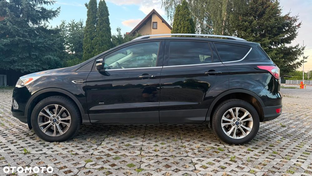 Ford Kuga 2.0 TDCi AWD Titanium - 25