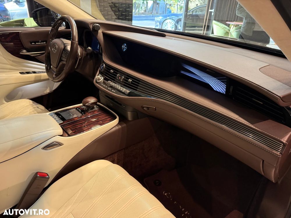 Lexus Seria LS 500h AWD E-FOUR Luxury Line - 31