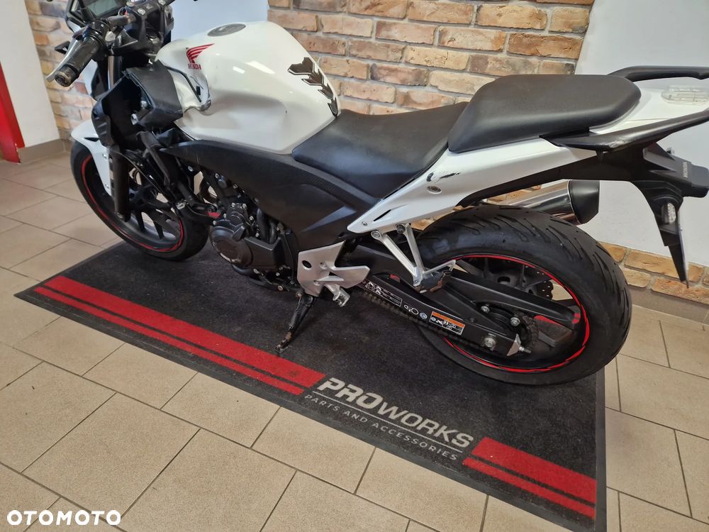 Honda CB - 8