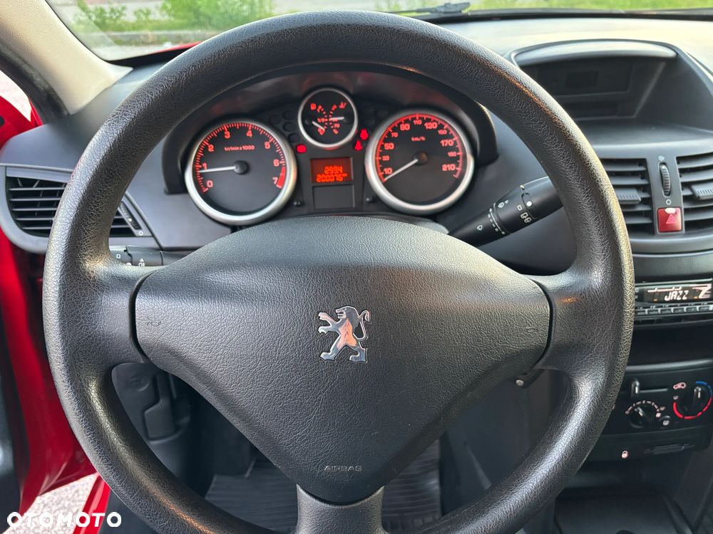 Peugeot 207 1.4 16V U Move - 23