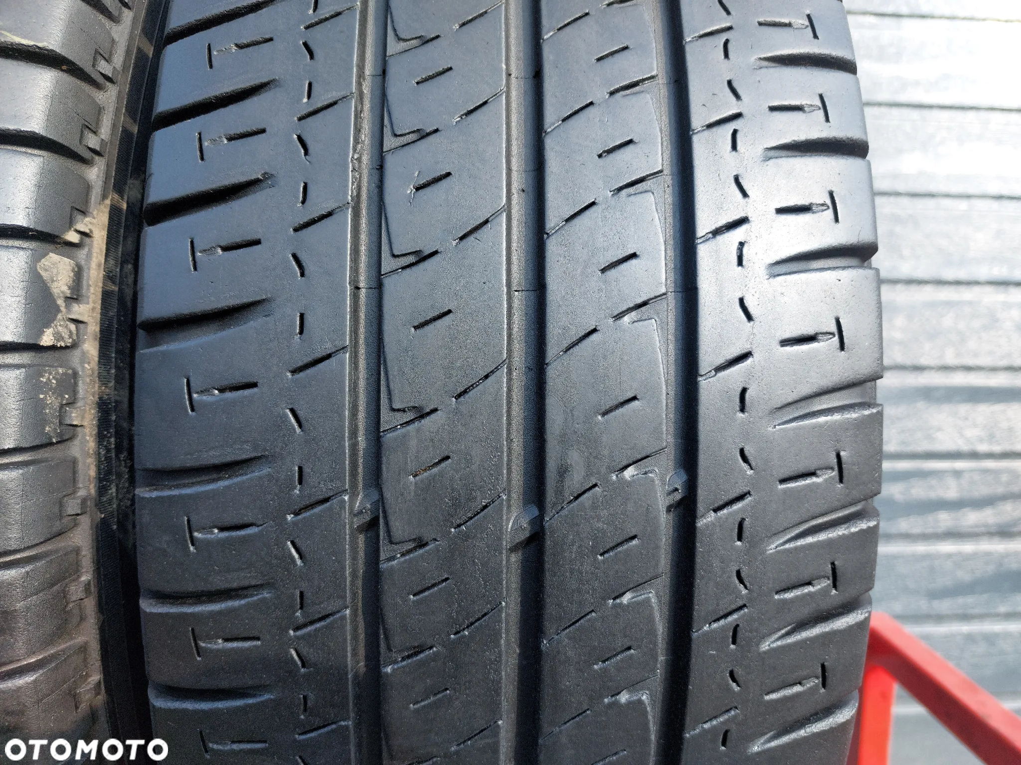 235/65 R16C OPONY MICHELIN AGILIS DOT17 - 2