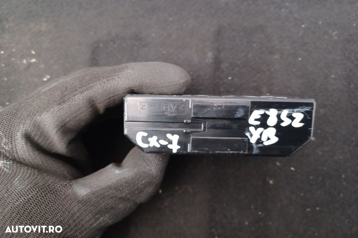 Calculator lumini EH1567890C EH1567890C Mazda CX-7 1 [facelift] [2009 - 3