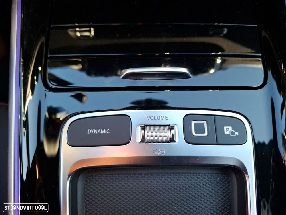 Mercedes-Benz GLB 180 d AMG Line - 22