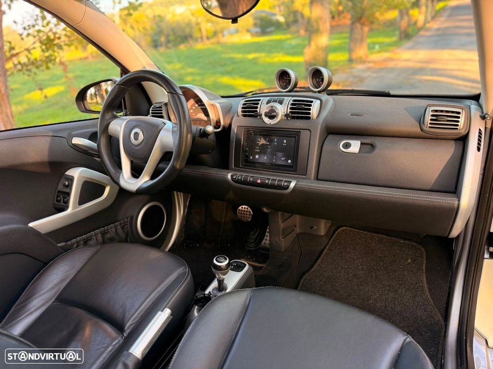 Smart Fortwo Cabrio 1.0 T Brabus - 16
