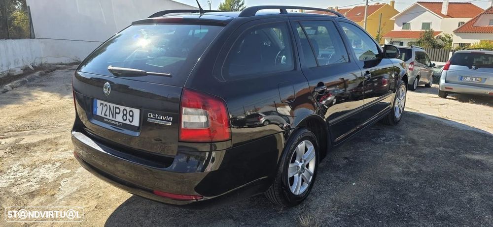 Skoda Octavia Break 1.6 TDi Greenline Conforto - 3