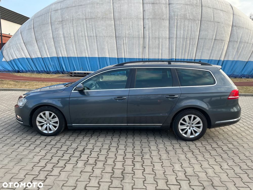 Volkswagen Passat 2.0 TDI Comfortline - 17