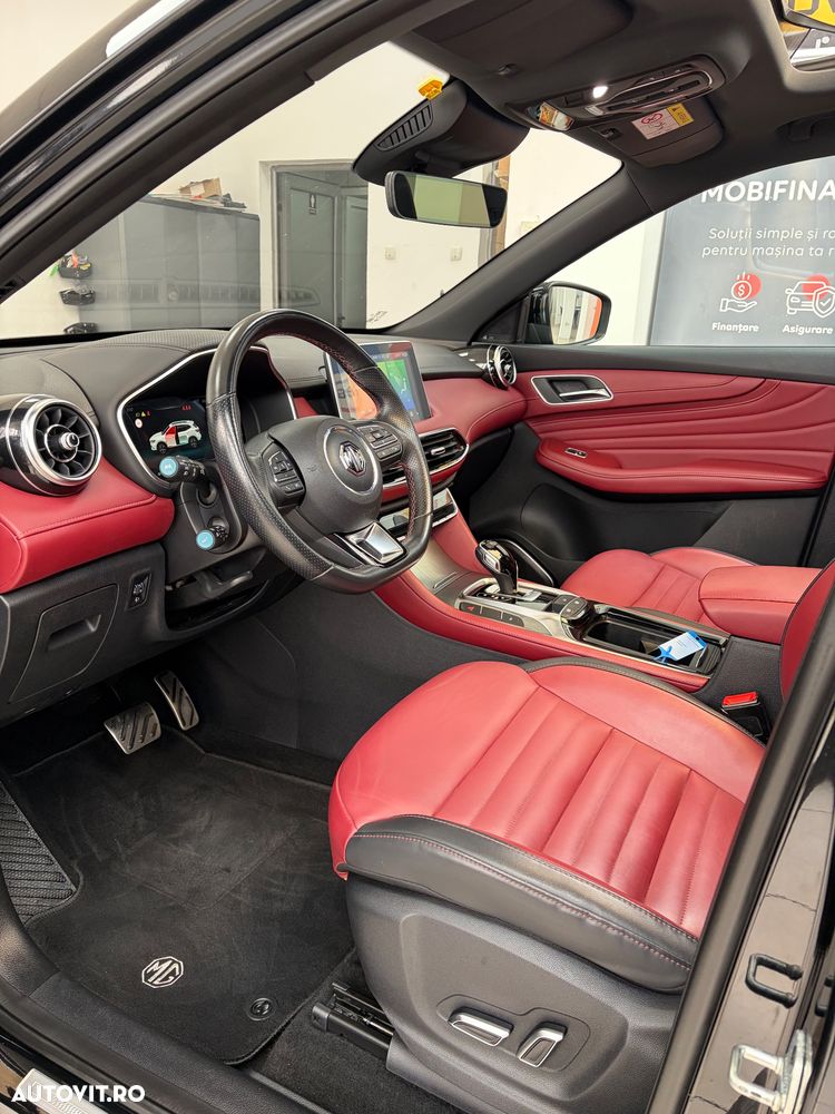 MG EHS 1.5T-GDI Luxury - 11