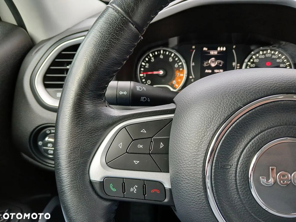 Jeep Renegade 1.4 MultiAir Longitude FWD S&S - 23