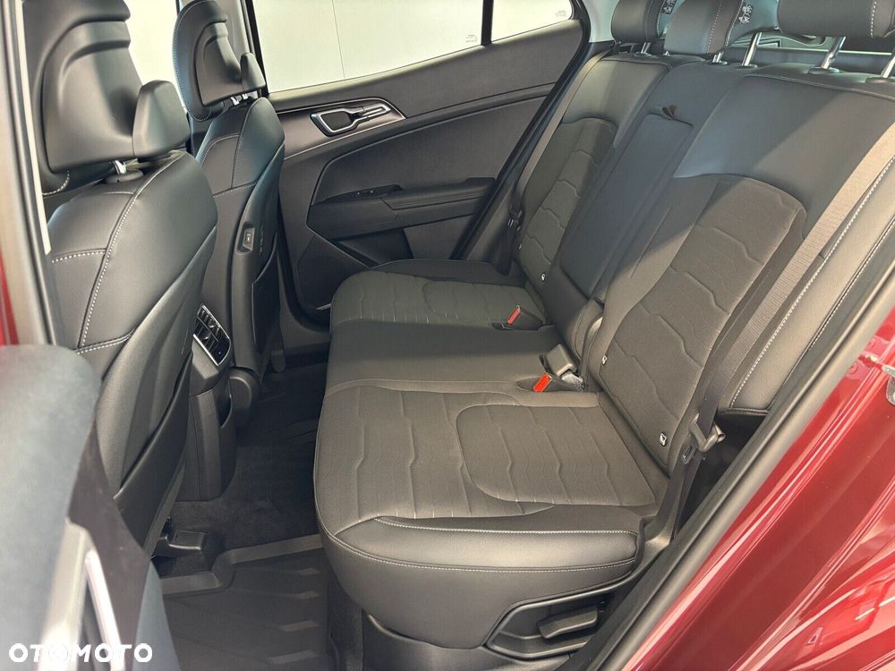 Kia Sportage - 10