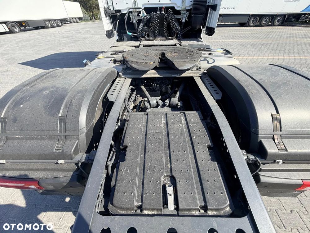 Mercedes-Benz Actros 1845 - 15