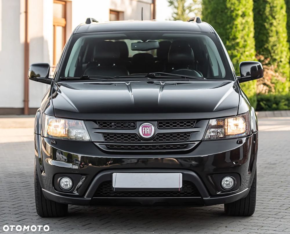 Fiat Freemont 2.0 Multijet Lounge AWD - 4