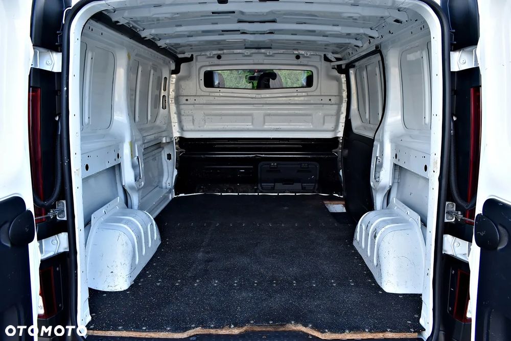 Opel Vivaro - 6
