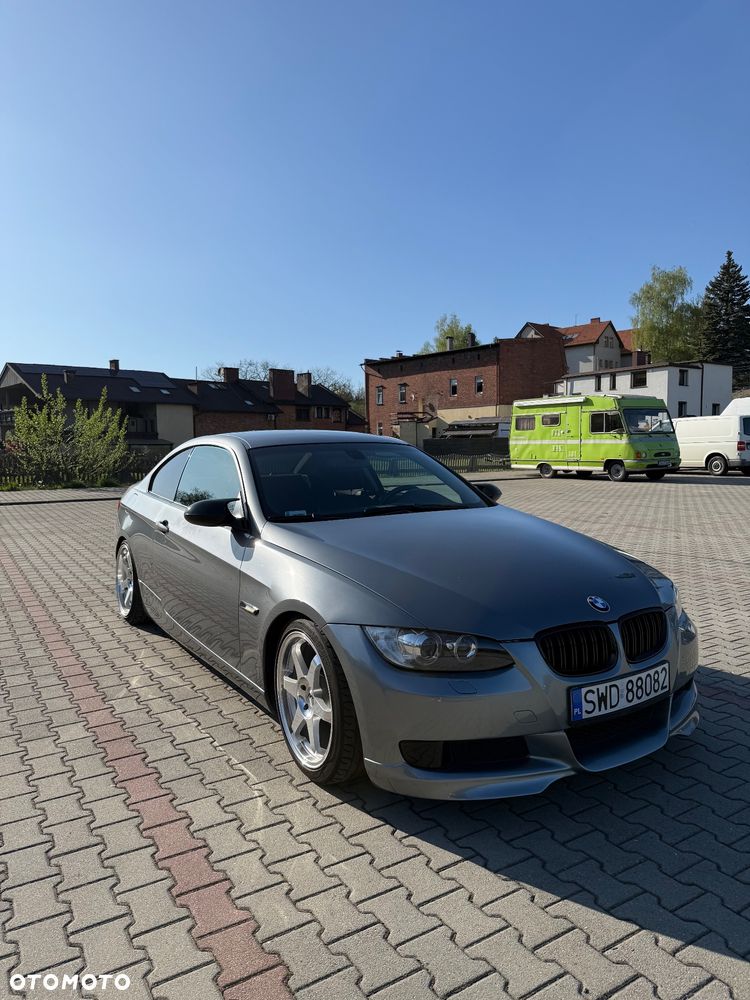 BMW Seria 3 320i - 2