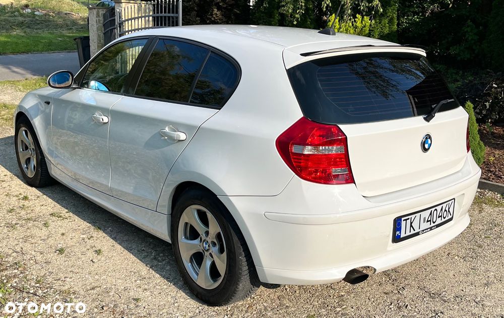 BMW Seria 1 118d - 9