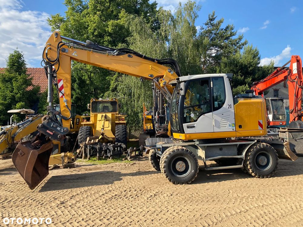 Liebherr A918 COMPACT, 2017 ROK, 8700 MTH, Z NIEMIEC - 2