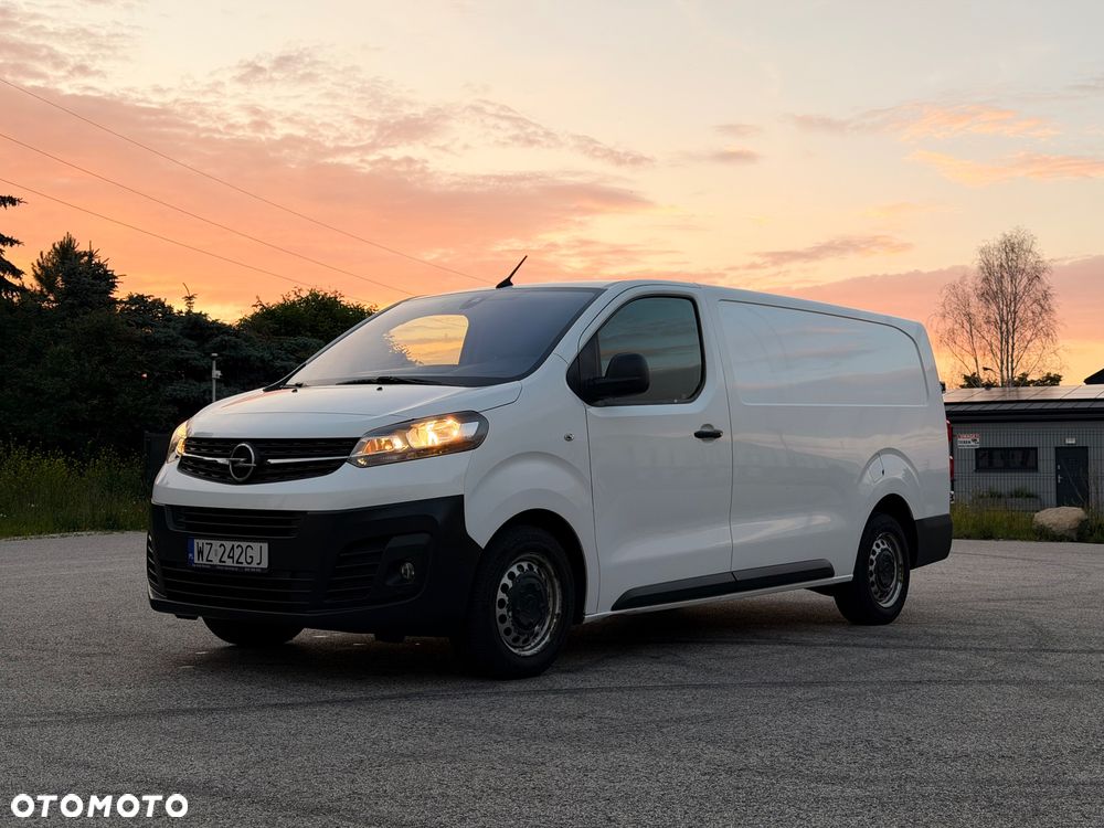 Opel Vivaro - 1