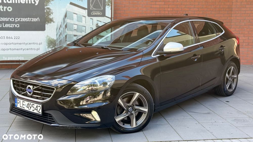 Volvo V40 D2 Drive-E R-Design Momentum - 2