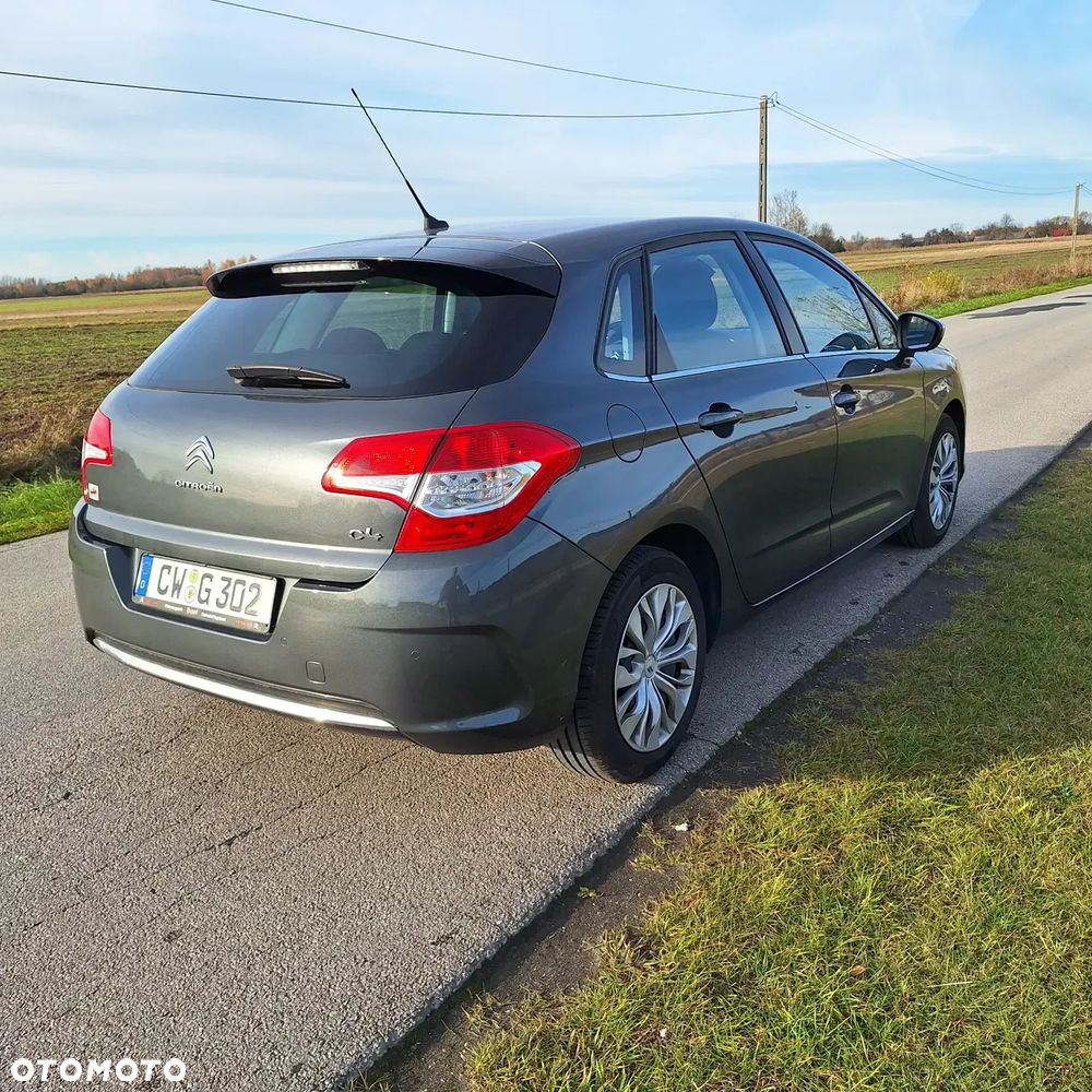 Citroën C4 1.4 VTi Seduction - 3