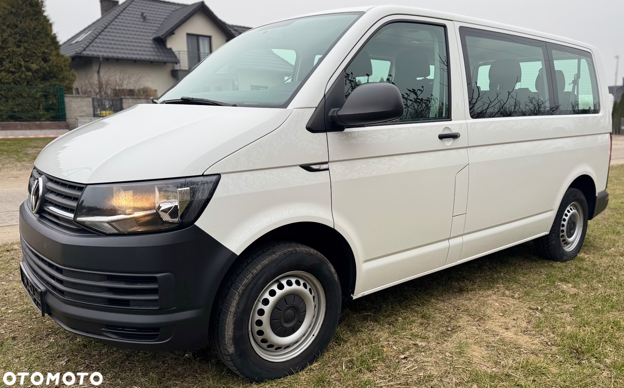 Volkswagen Transporter Caravelle BMT Edition - 10