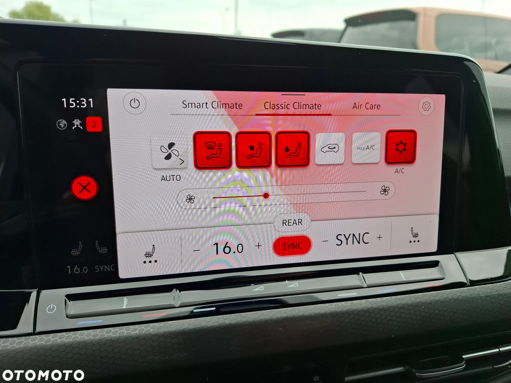 Volkswagen Golf VIII 2.0 TSI GTI DSG - 19