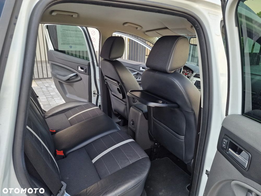 Ford Kuga 2.0 TDCi 4x4 Trend - 5