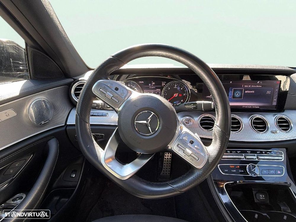 Mercedes-Benz E 300 - 11