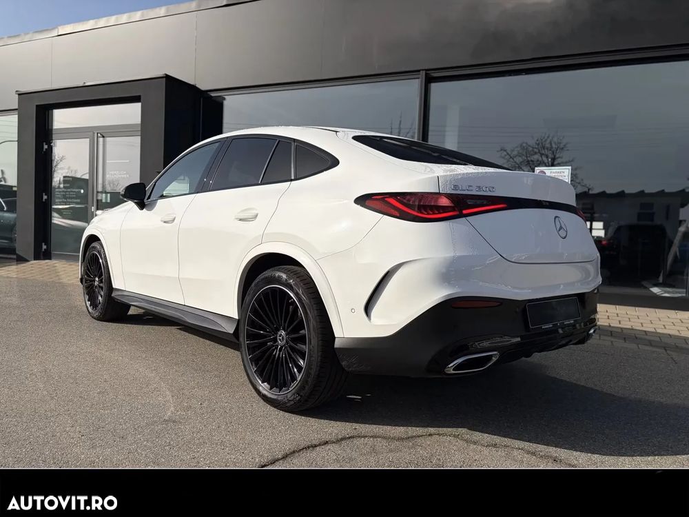 Mercedes-Benz GLC Coupe 200 4Matic 9G-TRONIC Edition AMG Line - 4