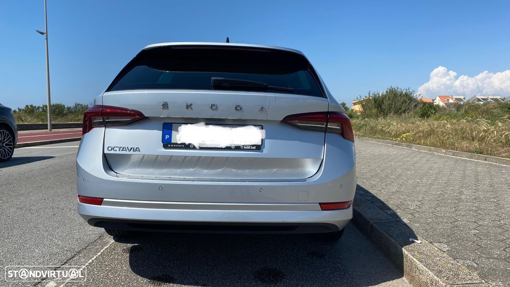 Skoda Octavia Break 2.0 TDI Ambition DSG - 4