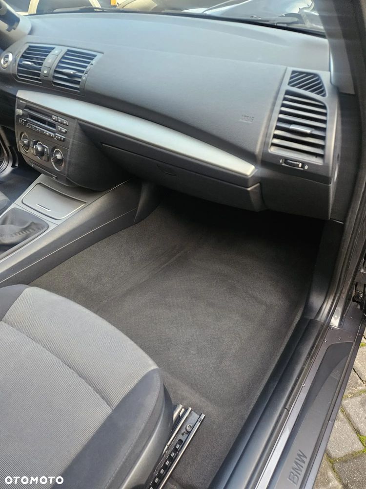 BMW Seria 1 118i - 8