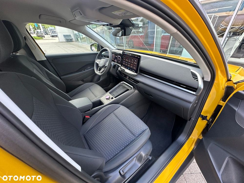 Volkswagen T-Roc 1.5 eTSI Life DSG - 13