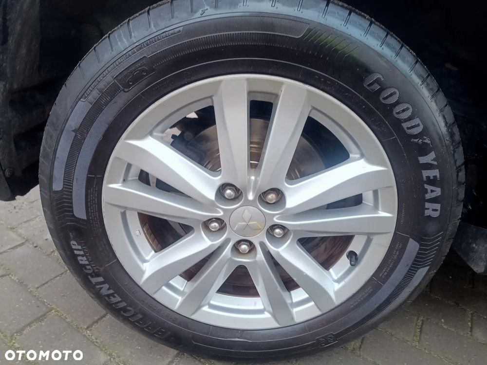 Mitsubishi ASX 1.8 DI-D 2WD Inform - 4