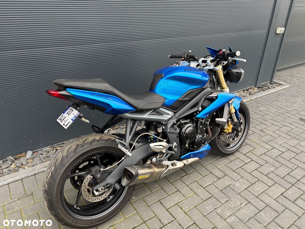 Triumph Street Triple - 4
