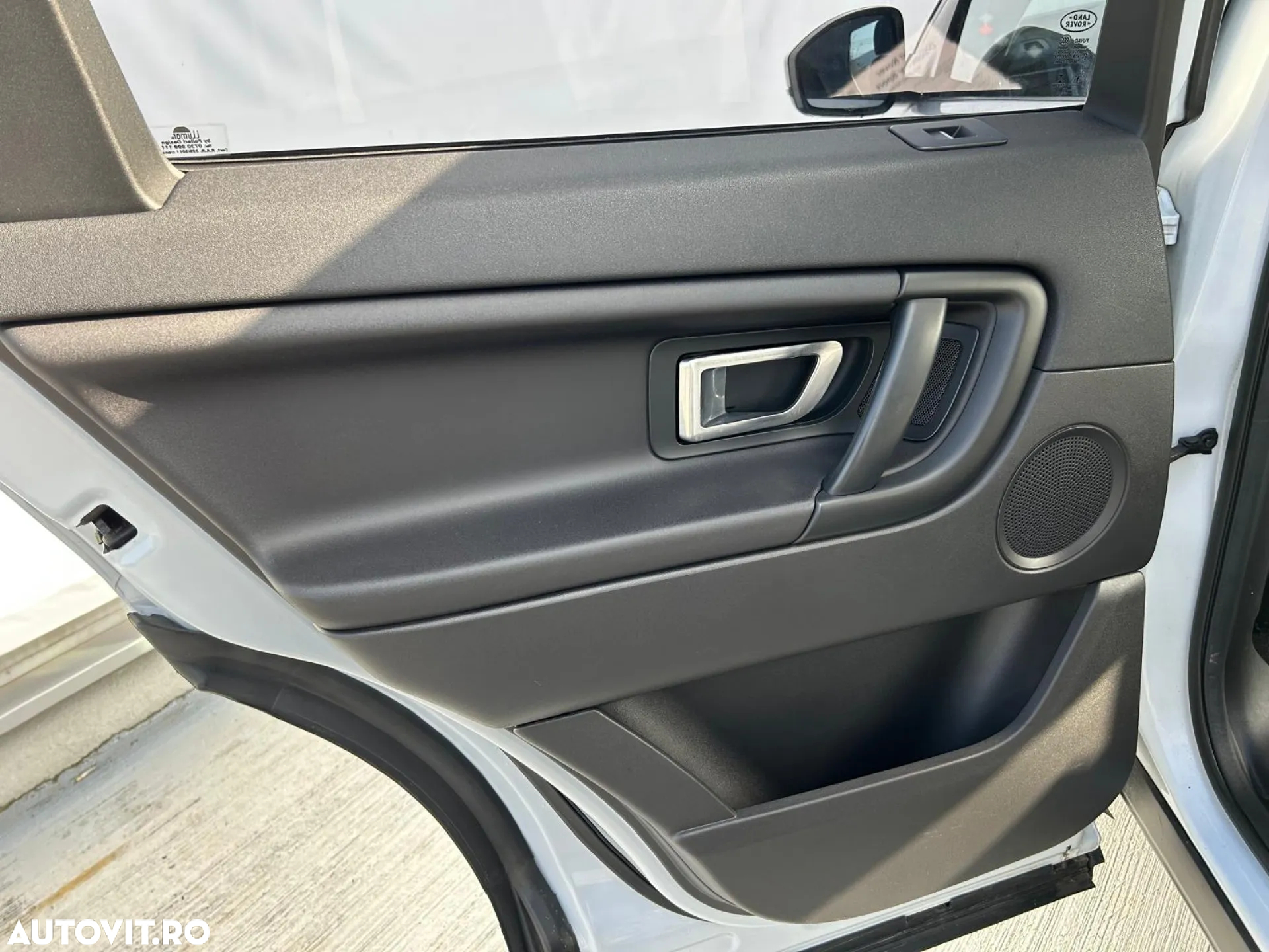 Land Rover Discovery Sport - 10
