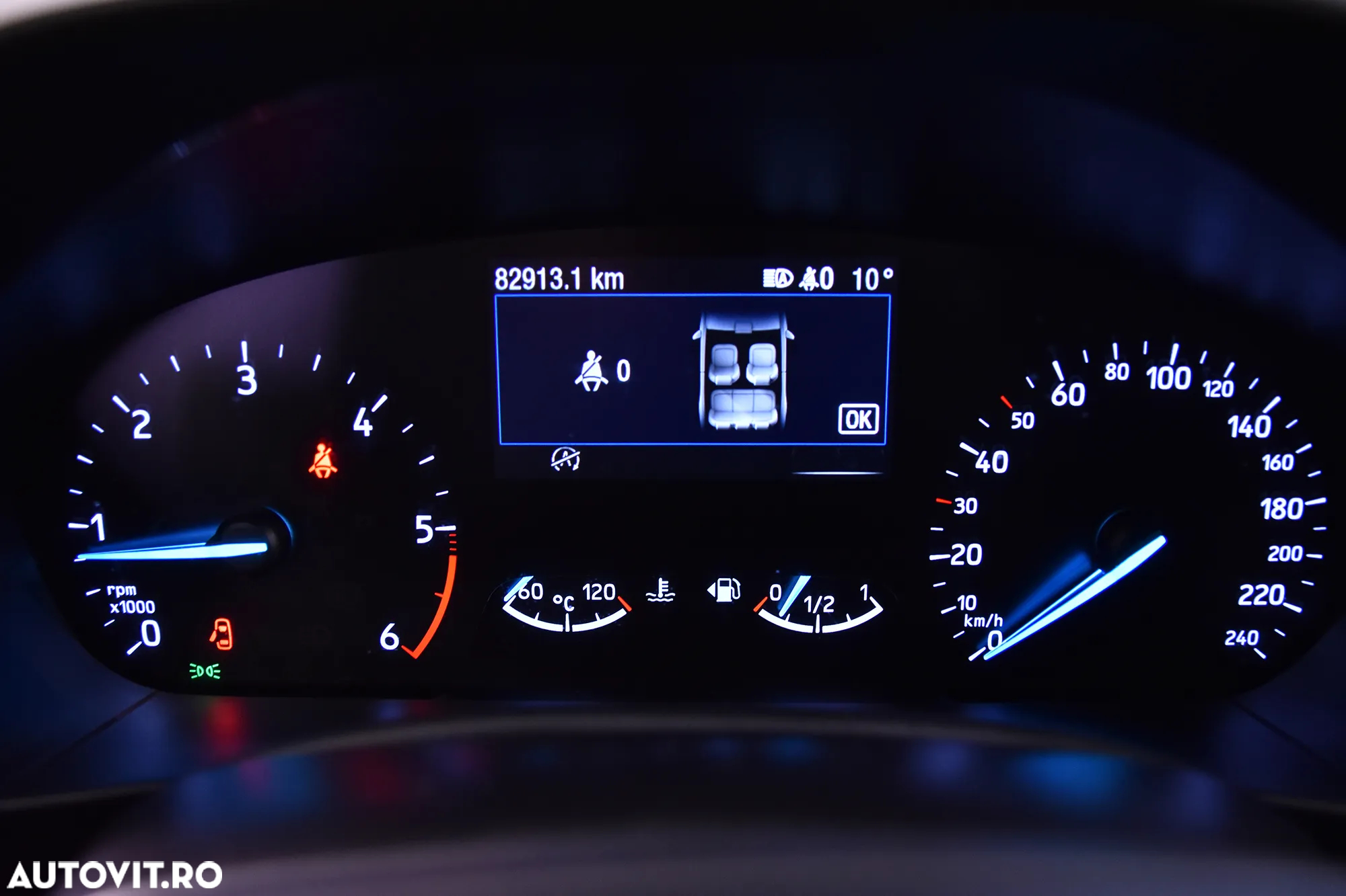 Ford Focus - 10