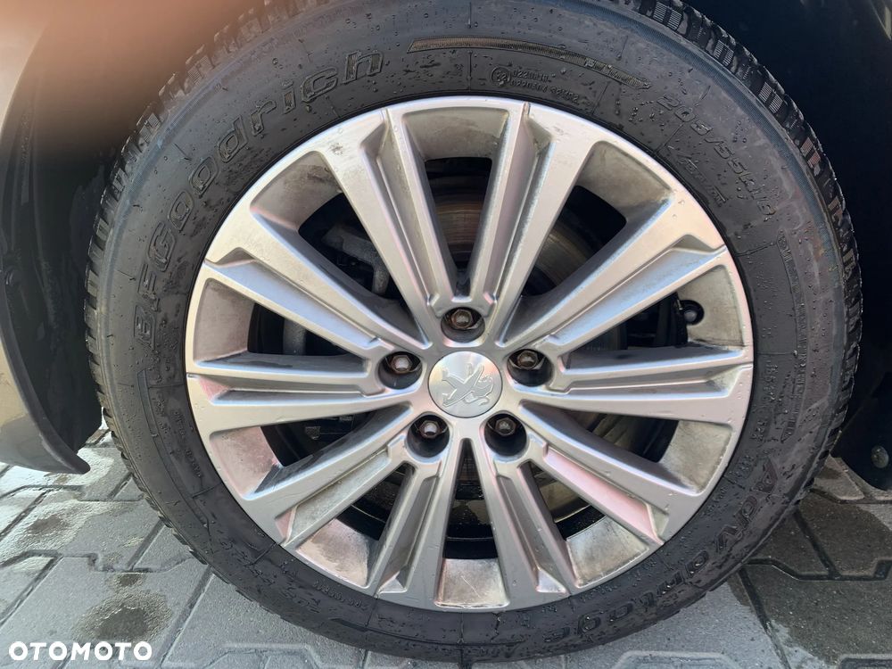 Peugeot 308 BlueHDi 130 EAT8 Stop & Start Allure Business-Paket - 10