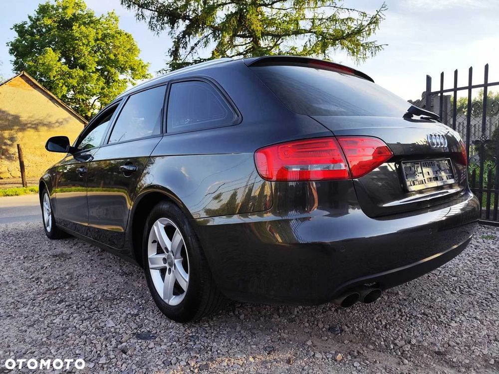 Audi A4 Avant - 2