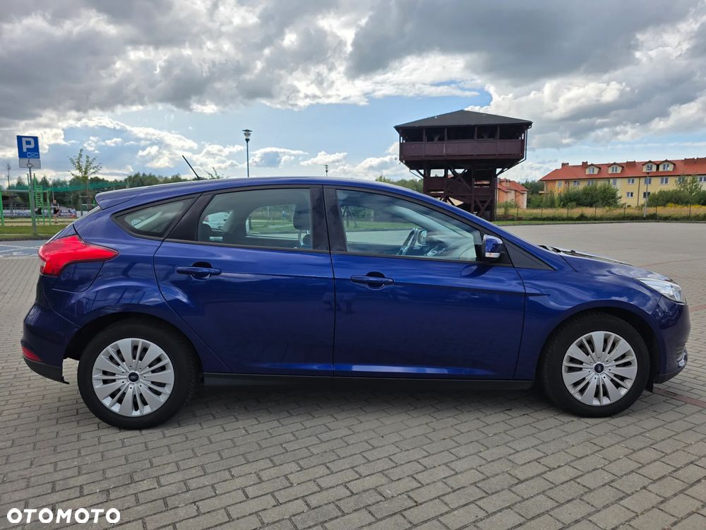 Ford Focus 1.6 Trend - 3