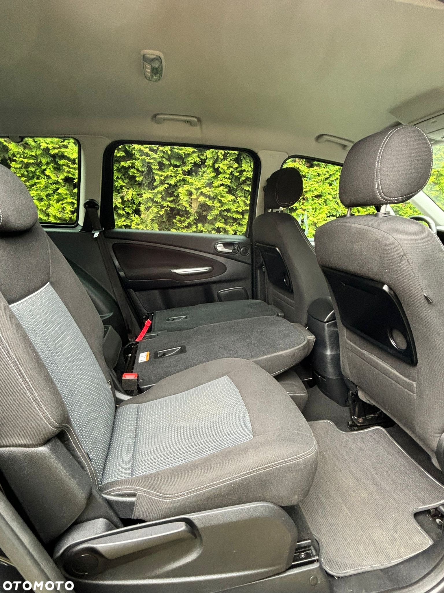 Ford Galaxy - 6