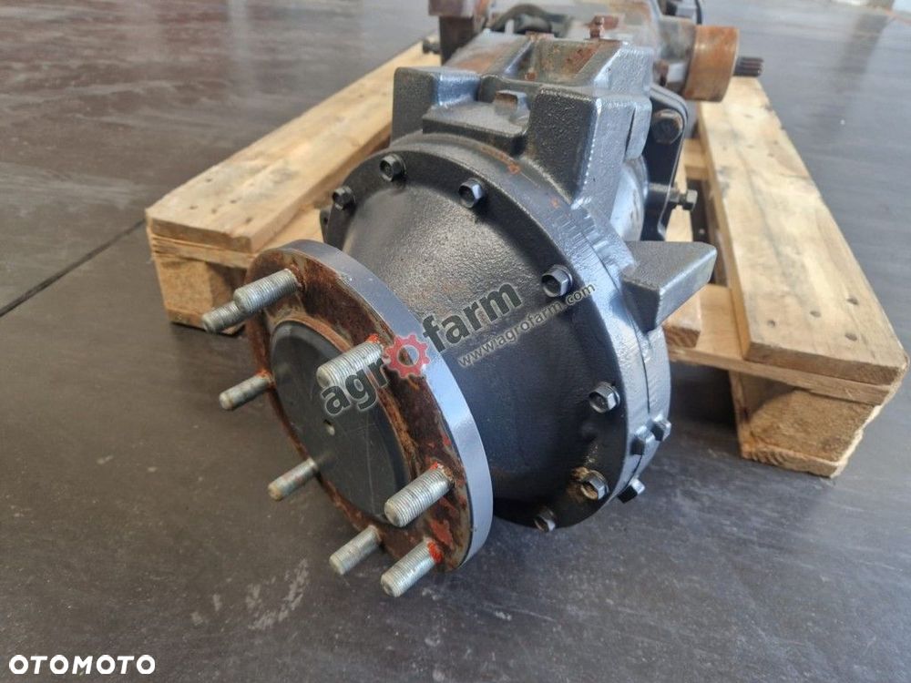 Przedni most Kubota M8540, M9540, M8560 - 3