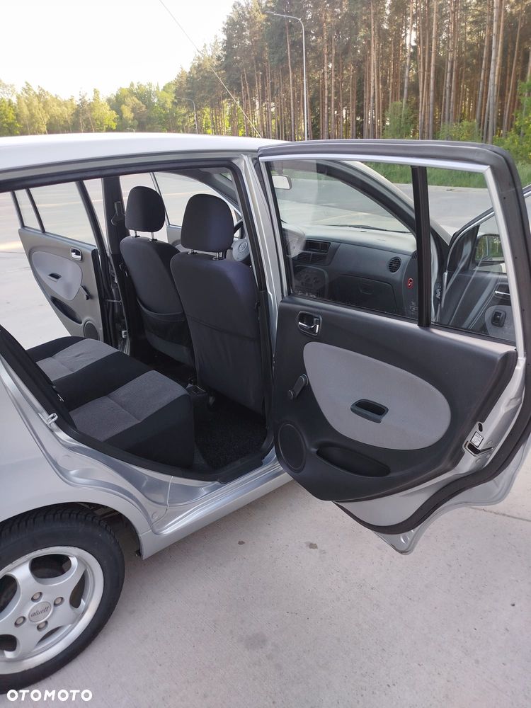 Daihatsu Cuore - 9