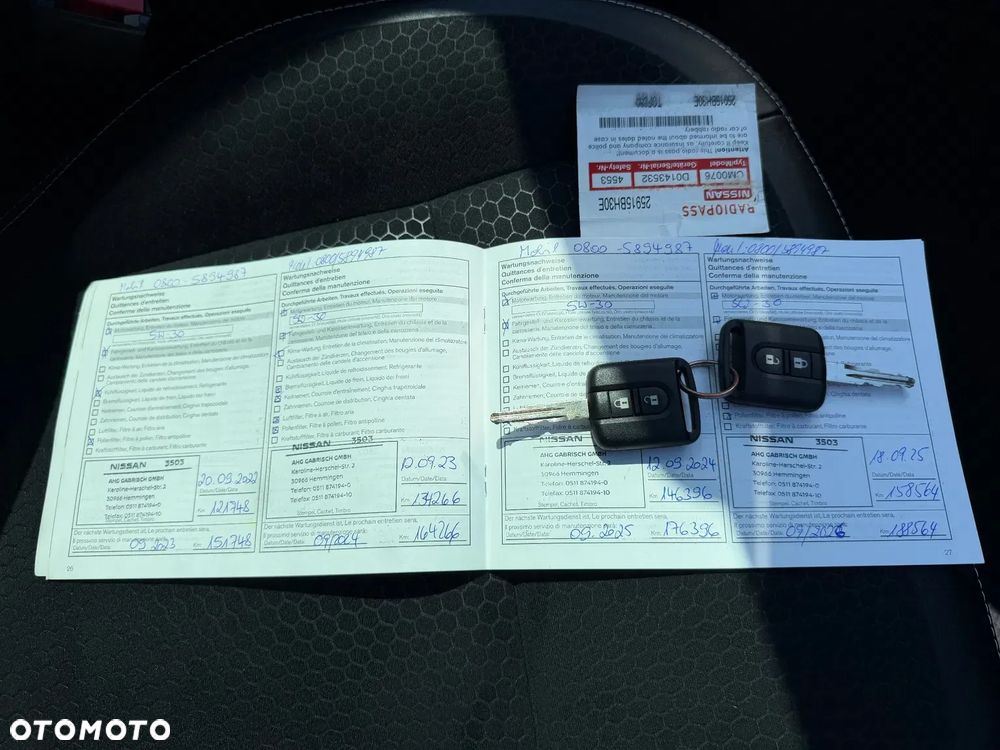 Nissan Qashqai+2 2.0 Tekna Premium - 29