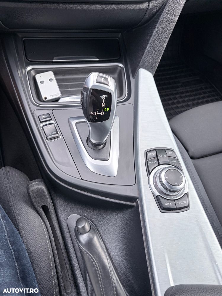 BMW Seria 3 - 21