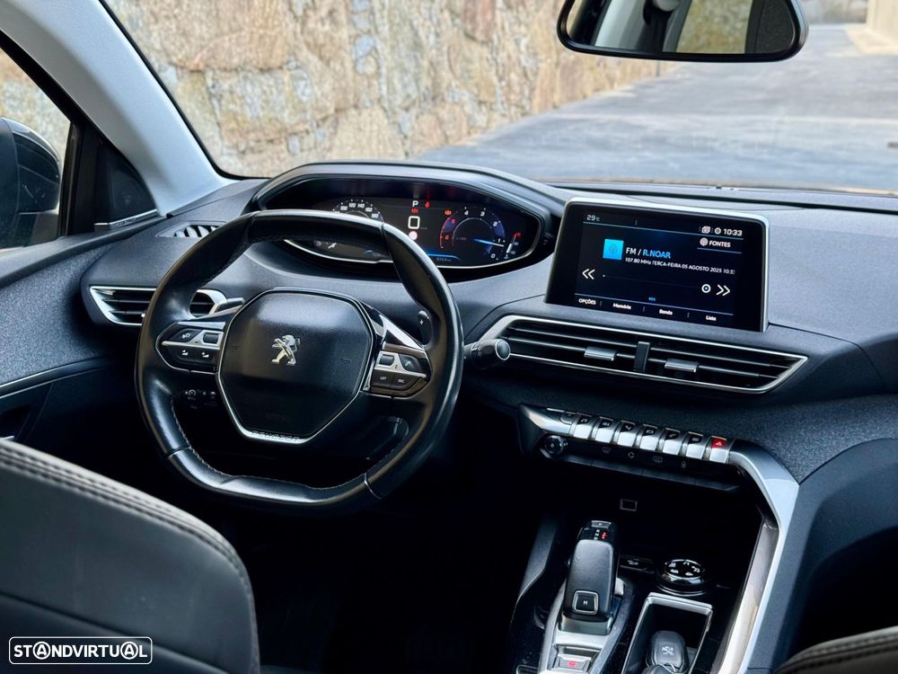 Peugeot 3008 1.2 PureTech Allure EAT6 - 11