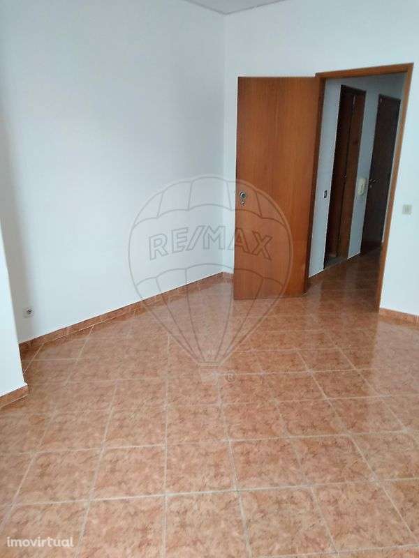 Escritório  para arrendamento - Grande imagem: 5/7