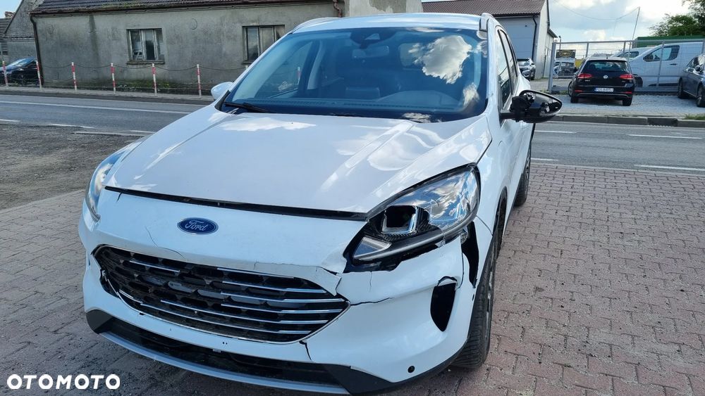 Ford Kuga - 8